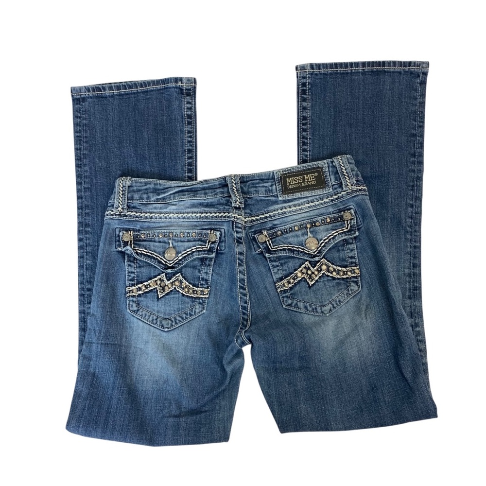 Miss me easy boot cut jeans size 28 exclusive for buckle